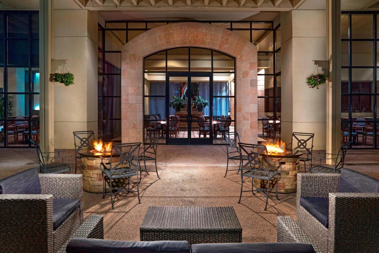 Sheraton Crescent Hotel Phoenix Exterior foto