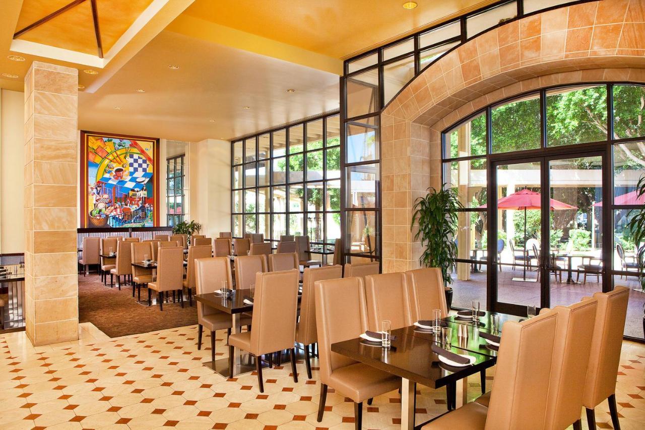Sheraton Crescent Hotel Phoenix Exterior foto