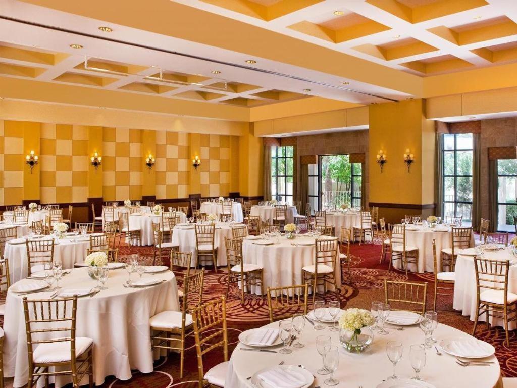 Sheraton Crescent Hotel Phoenix Exterior foto